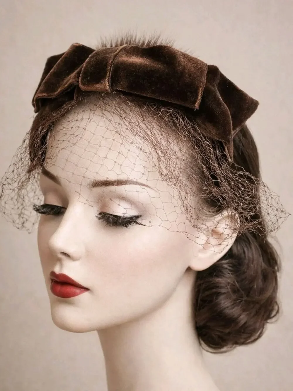 Vtg Mink Fur Brown Velvet Bow Veil Fascinator Hat Open Crown Pill Box 1940s